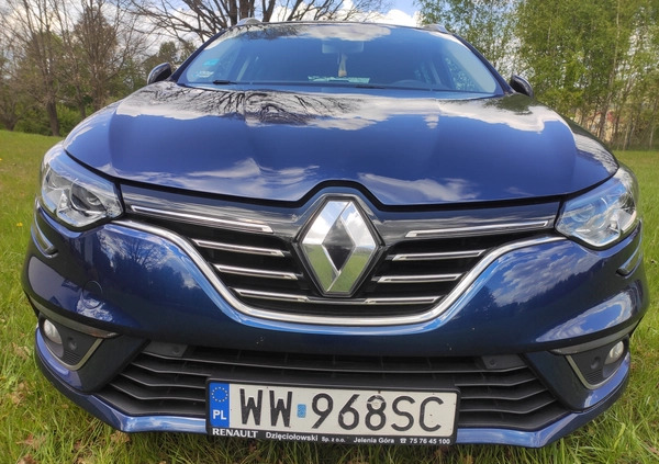 Renault Megane cena 47990 przebieg: 155000, rok produkcji 2020 z Kielce małe 191